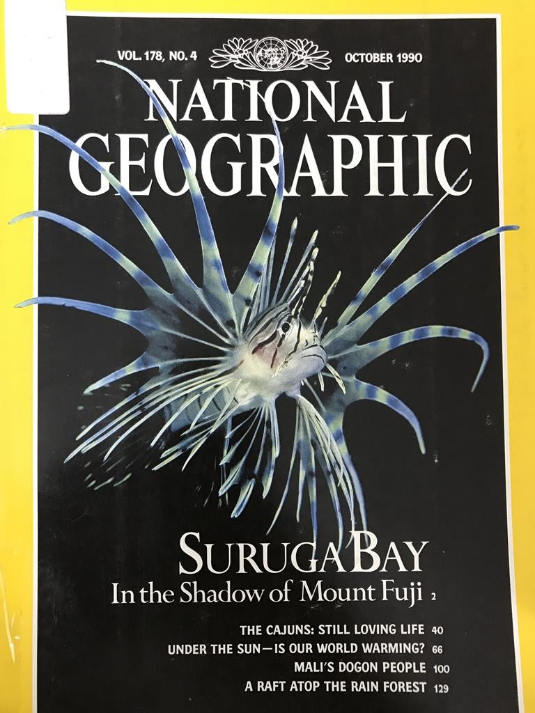 National Geographic-SurugaBay In the Shadow Of Mount Fuji